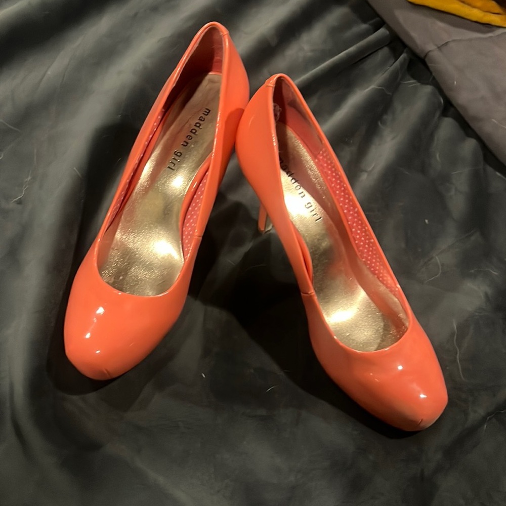 Madden girl pink shoes size 9.5